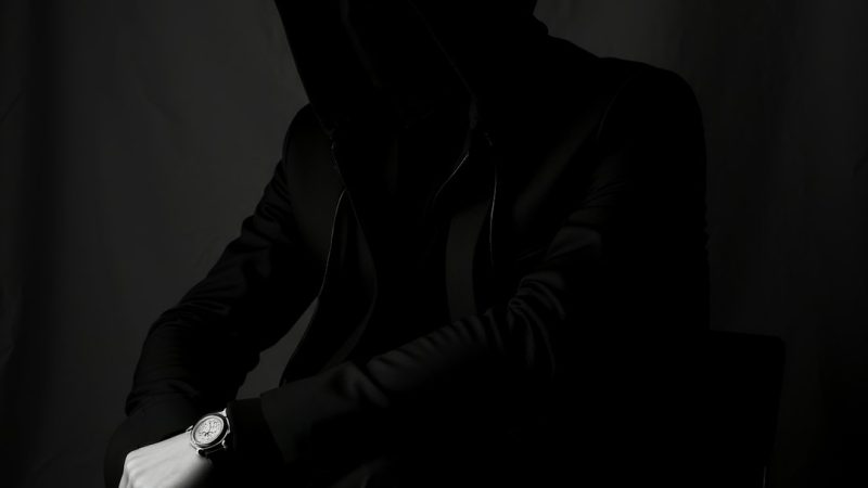 Одежда с символикой марихуаны в современной моде